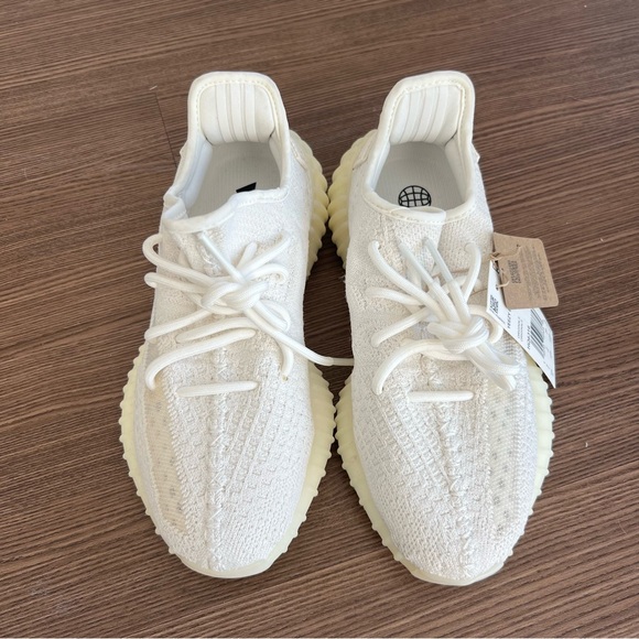 ADIDAS YEEZY BOOST 350 V2 BONE - Picture 3 of 6